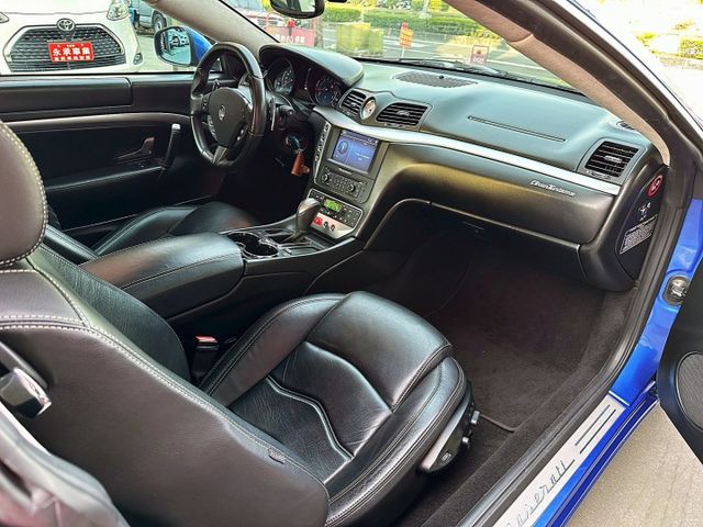 超低里程/2013 GRAN TURISMO 4.2/405匹最大馬力/新車618萬/可全額貸款/可線上視訊賞車  第18張相片