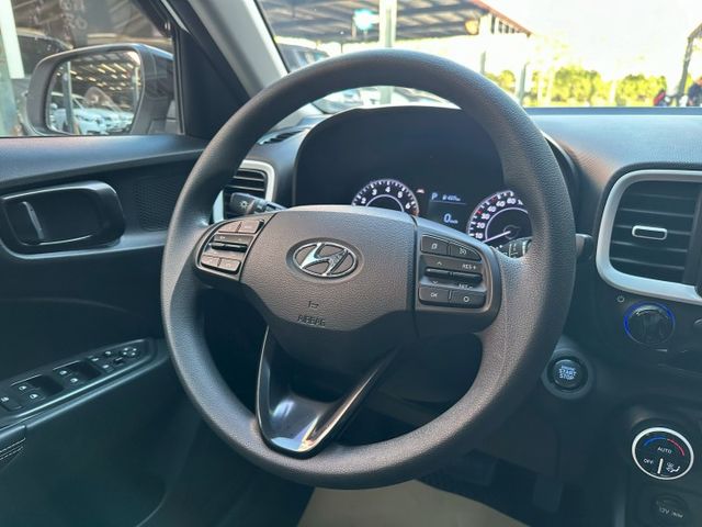 市場唯一低里程/僅行駛3萬公里/原廠保養車況良好/省油省稅市區代步好選擇/可全額貸款/可線上視訊賞車  第14張相片