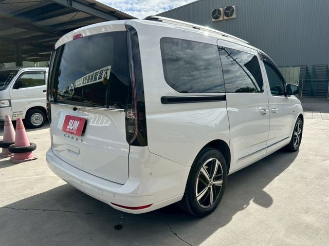 七人座最頂級版本 僅行駛3.4萬公里 原版件已認證 可全額貸款 可線上視訊賞車  第5張相片