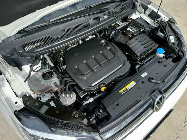 七人座最頂級版本 僅行駛3.4萬公里 原版件已認證 可全額貸款 可線上視訊賞車  第16張相片