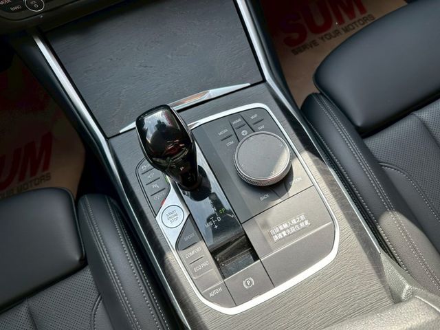 新款G世代釋出 2020 318I 2.0 妥善率高 配備多 可全額貸款 可線上視訊賞車  第15張相片