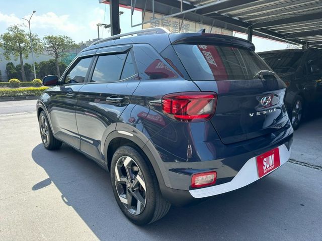 2021 VENUE 1.6 行駛6萬公里 國產小型休旅車 省油省稅妥善率高 可全額貸款 可線上視訊賞車  第4張相片
