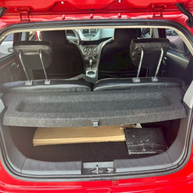 市場稀有極低里程 僅行駛3萬多公里 1.0排量省油省稅 代步車的價格 可全額貸款 可線上視訊賞車  第10張相片