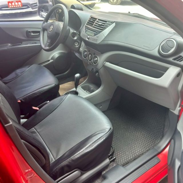 市場稀有極低里程 僅行駛3萬多公里 1.0排量省油省稅 代步車的價格 可全額貸款 可線上視訊賞車  第13張相片