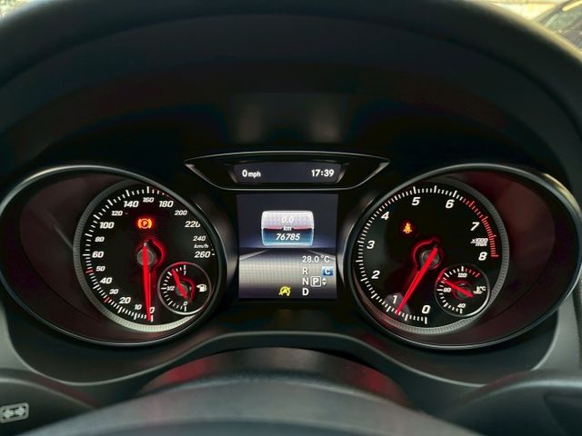 總代理小改後車型 僅行駛7萬多公里 流線型的車身 省油省稅妥善率高 可全額貸款 可線上視訊賞車  第17張相片