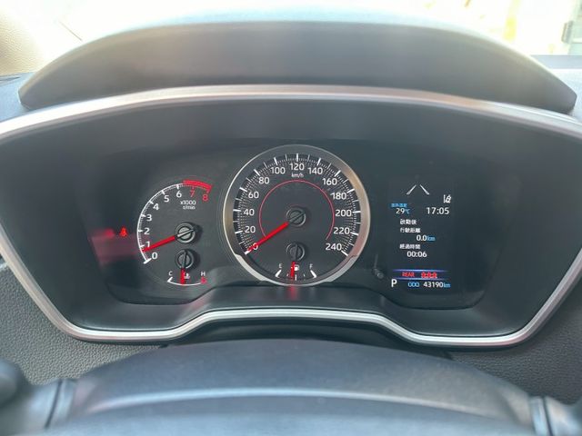 僅行駛4萬多公里 有跟車 國產車妥善率高 省油省稅又保值 可全額貸款 可線上視訊賞車  第17張相片