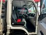 自排14呎車斗 極低里程 僅行駛6萬公里 原廠保養 環景影像輔助 可全額貸款 可線上視訊賞車  第10張縮圖