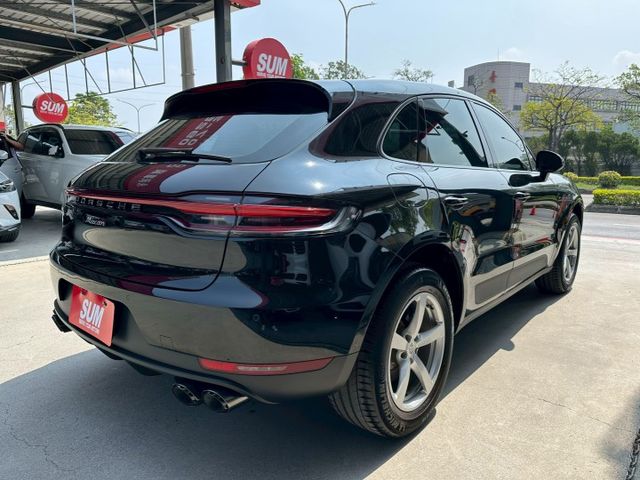 2019 MACAN 2.0 超低里程 僅行駛4萬多公里 新款一線型尾燈 可全額貸款 可線上視訊賞車  第5張相片