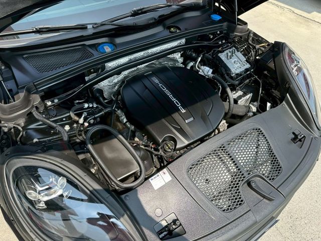 2019 MACAN 2.0 超低里程 僅行駛4萬多公里 新款一線型尾燈 可全額貸款 可線上視訊賞車  第8張相片