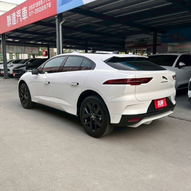 市場唯一全新領牌車 僅行駛39公里 新車332萬 最頂級版本 售出就沒囉 可全額貸款 可線上視訊賞車  第4張相片