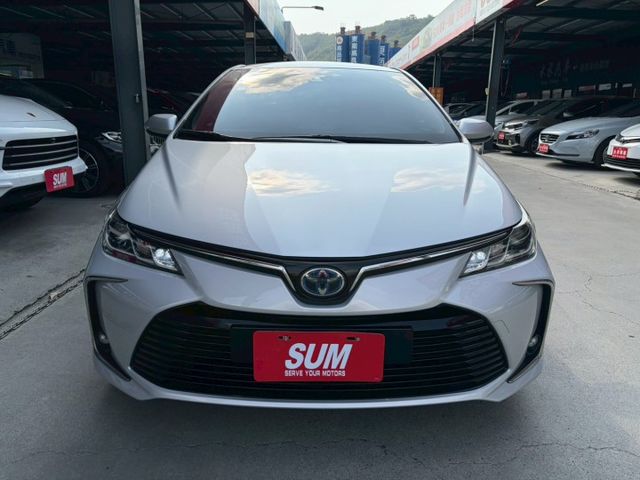 市場稀有釋出 油電版本ALTIS 1.8 僅此一台 售出即無 省油省稅 妥善率高 可全額貸款 可線上視訊賞車  第5張相片