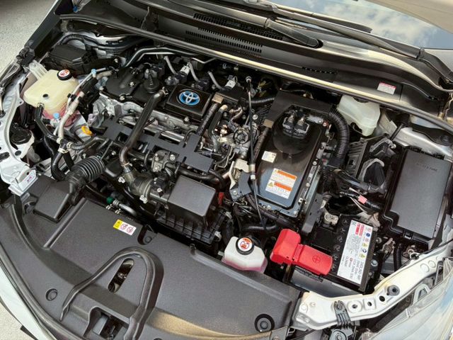 市場稀有釋出 油電版本ALTIS 1.8 僅此一台 售出即無 省油省稅 妥善率高 可全額貸款 可線上視訊賞車  第15張相片