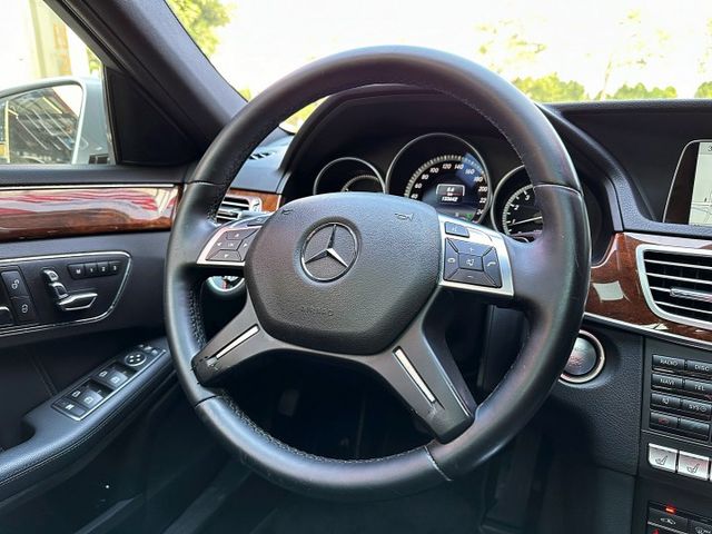 2015 E250 w212 2.0/小改後車型/新車300多萬//可全額貸款/  第15張相片