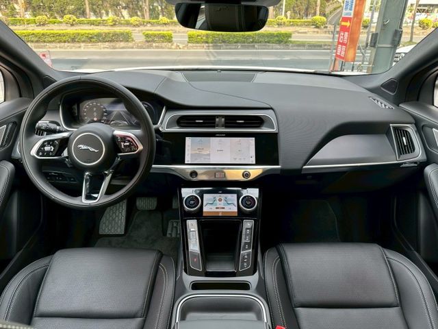 市場唯一全新領牌車 僅行駛39公里 新車332萬 最頂級版本 售出就沒囉 可全額貸款 可線上視訊賞車  第7張相片
