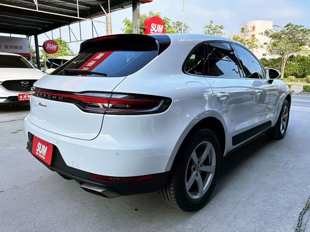 2021 Porsche Macan 2.0T/新車加選配308萬元/一線尾燈馬肯/可全額貸款/可線上視訊賞車  第4張相片