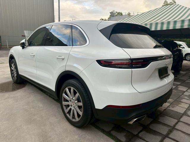 2019 PORSCHE CAYENNE 3.0 僅行駛6.9萬公里 新車345萬元 可全額貸款 可線上視訊賞車  第5張相片