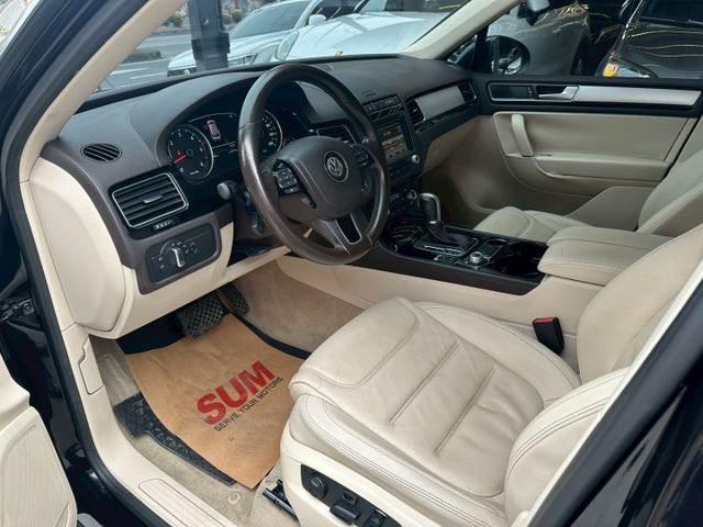 2015 VW TOUAREG 3.0 比TIGUAN更頂級的休旅車 新車256萬  市場稀有 可全貸  第10張相片