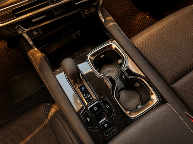 2024 RX350 2.4 市場稀有低里程新款釋出 新車的車況 二手車的折價優惠 可全額貸款 可線上視訊賞車  第7張相片