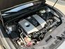 市場稀有油電版本釋出 2019 ES300H 僅行駛10萬公里 可全額貸款 可線上視訊賞車  第9張縮圖