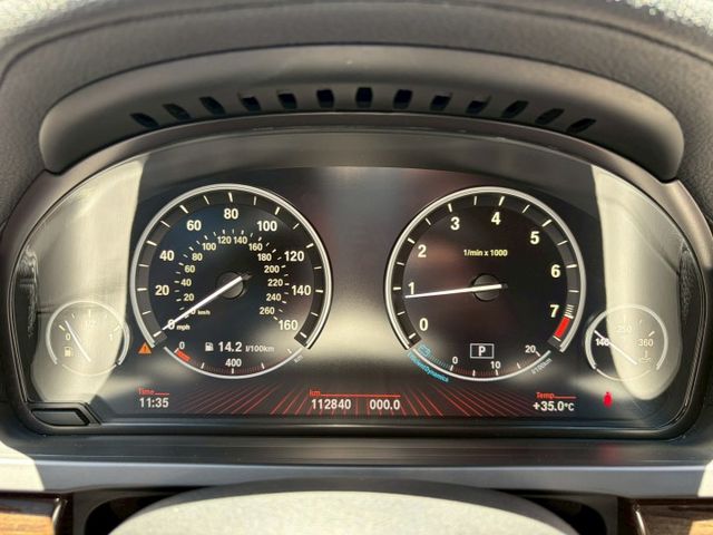 2013 BMW 740Li 3.0 僅行駛11萬多公里 當年新車529萬 現在只要22.8萬即可擁有 可全額貸款  第16張相片