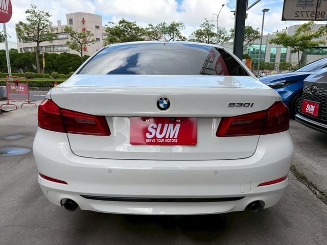 2018 530I 2.0 超低里程 僅行駛8萬公里 原版件已認證 G世代妥善率高 可全額貸款 可線上視訊賞車  第6張相片