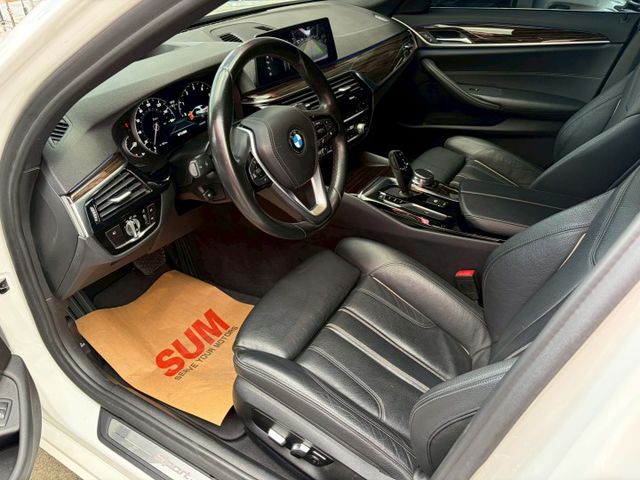 2018 530I 2.0 超低里程 僅行駛8萬公里 原版件已認證 G世代妥善率高 可全額貸款 可線上視訊賞車  第10張相片