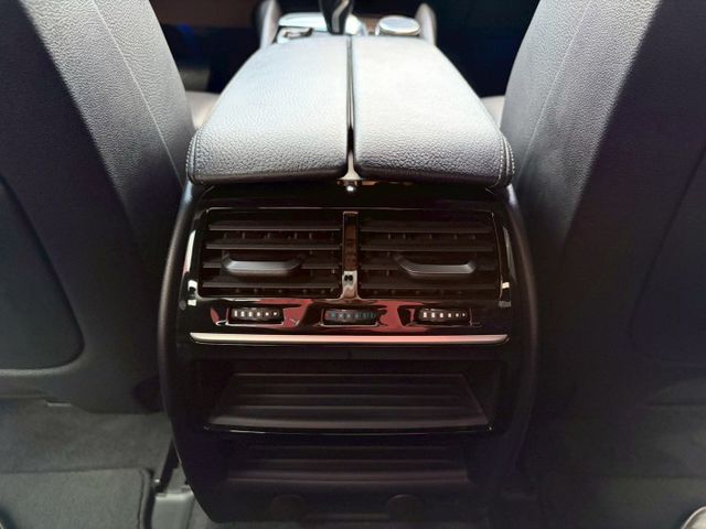 2018 530I 2.0 超低里程 僅行駛8萬公里 原版件已認證 G世代妥善率高 可全額貸款 可線上視訊賞車  第12張相片