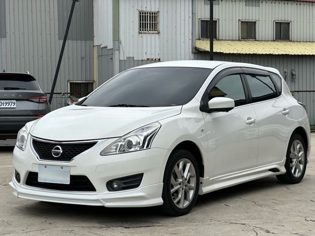 BIG TIIDA 5D  第1張相片
