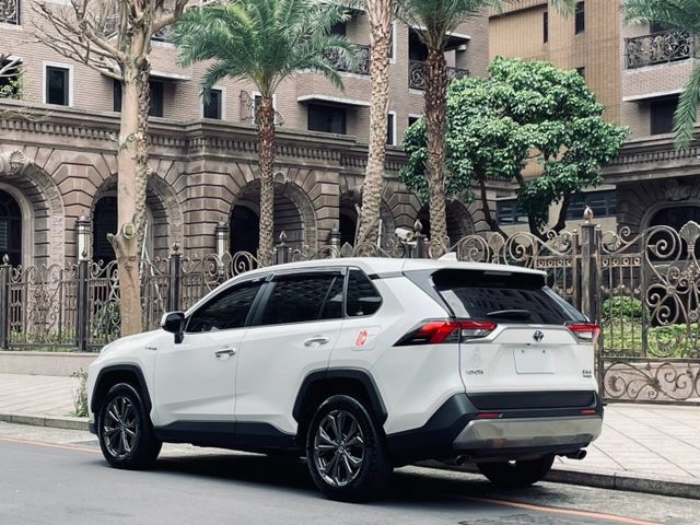 RAV4  第2張相片