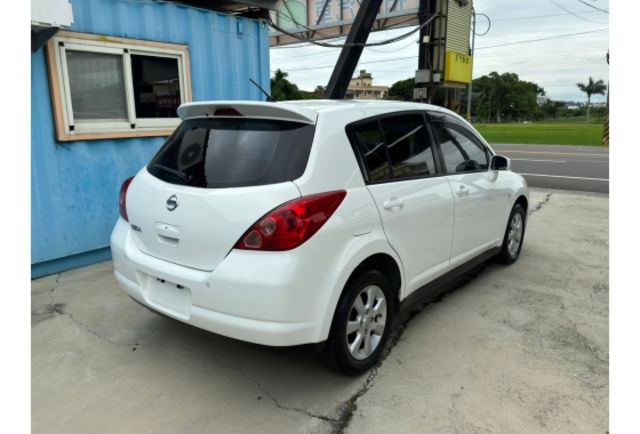 2012 TIIDA  第7張相片