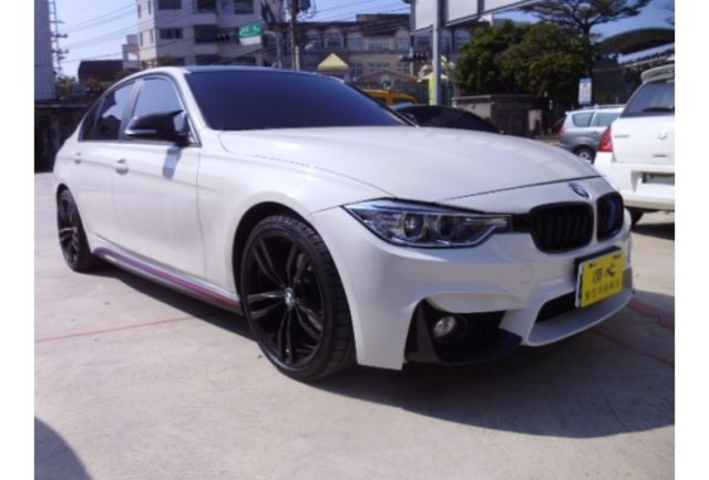 Bmw 寶馬328i 13年中古車的價格 Findcar 找車網