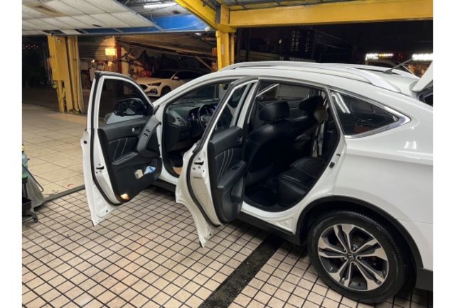 2014年 U6一手車  第5張相片