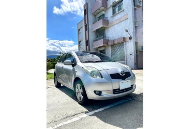 Toyota YARIS  第1張相片