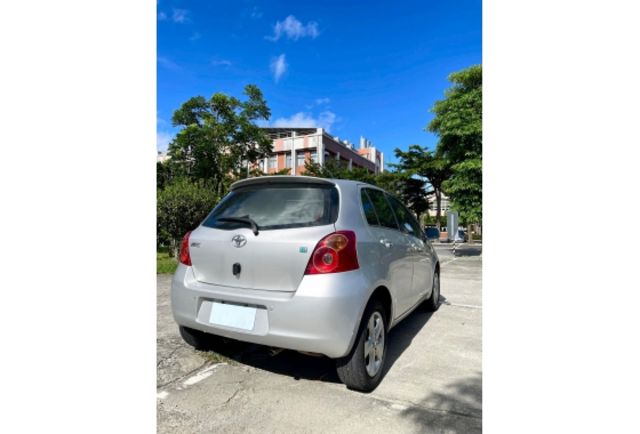 Toyota YARIS  第2張相片