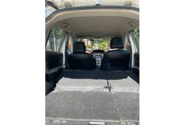 Toyota YARIS  第3張相片