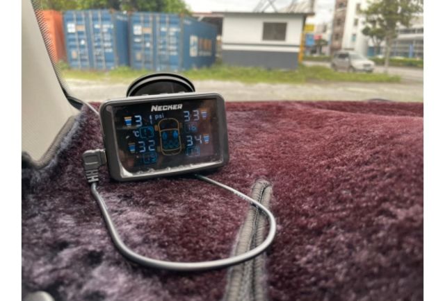 平均油耗12-16公里超省油小型房車  第20張相片