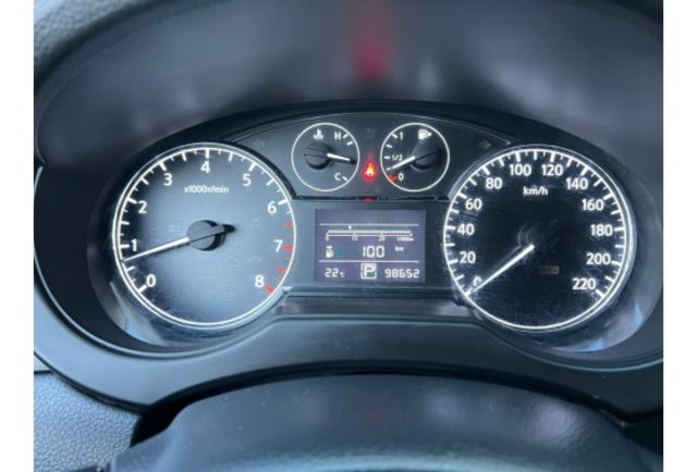 Nissan TIIDA C12 GH  第10張相片