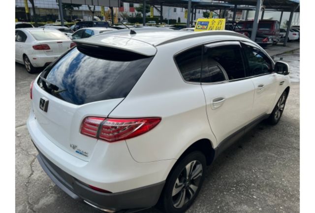 2.2國產休旅車  第18張相片
