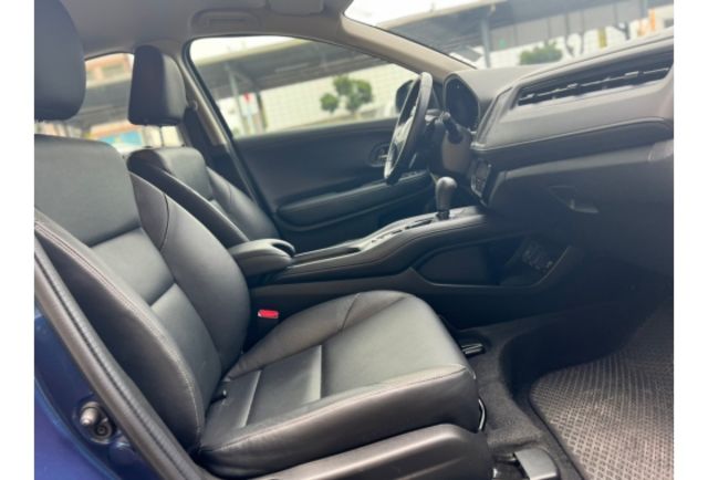 市場少有美車 HR-V  第12張相片