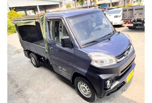 一手自排貨車有電動尾門三面上掀帆布本月特價車  第1張相片