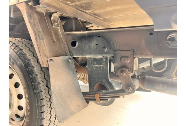一手自排貨車有電動尾門三面上掀帆布本月特價車  第5張相片