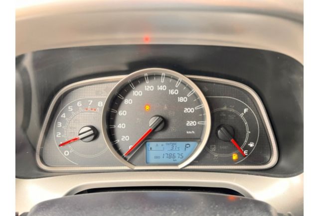 Toyota RAV4  第12張相片