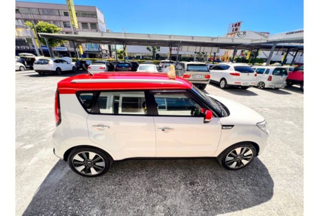 低里程女用車內外如新  第3張相片