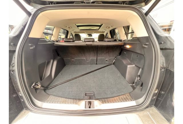 Ford KUGA  第8張相片