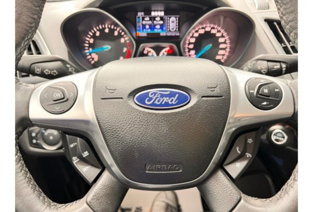 Ford KUGA  第13張相片