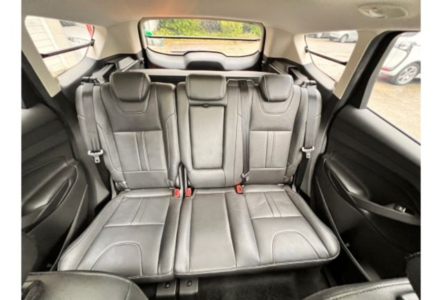 Ford KUGA  第18張相片