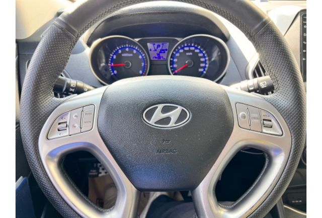Hyundai IX35  第12張相片