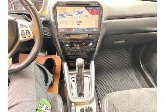 低里程內 改新款車頭 車頭前方曾有一點碰撞  第16張相片