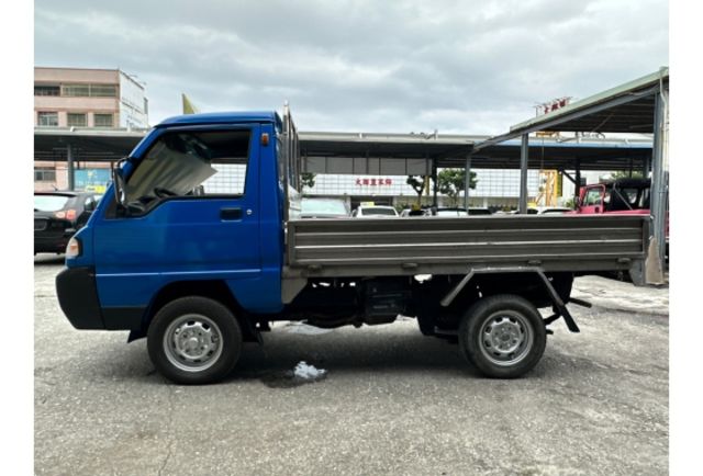 威力四傳貨車  第6張相片