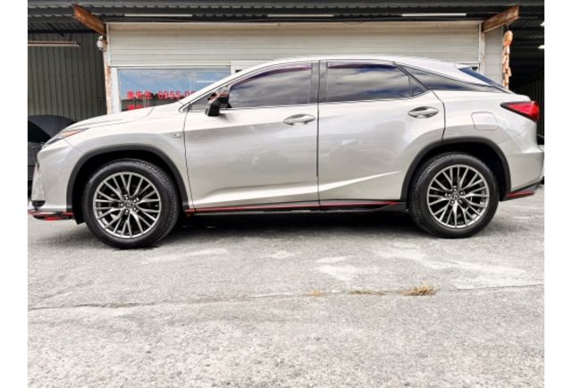 RX200T F SPORT 一手車  第4張相片